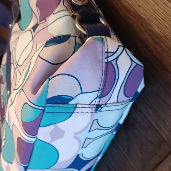 Coach Daisy Kyra Signature Scarf Print Tote Bag / Crossbody - Picture 11 of 16